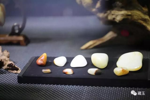 买一送一的和田玉，100块钱的籽料你要吗？