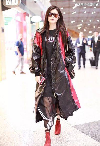 众女星现身纽约时装周,张钧甯、景甜等带给你不一样的穿搭时尚!