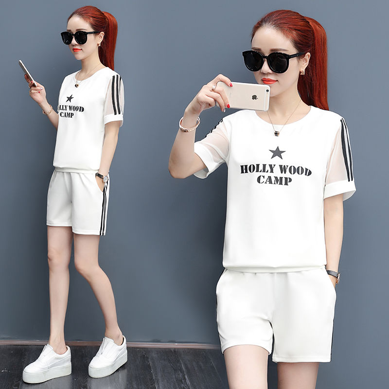 想要身材足够好，运动就得这么穿，穿出窈窕好身材