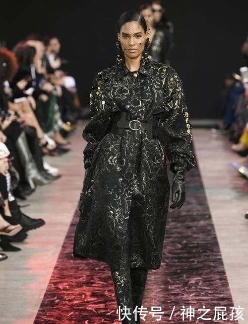 【蝴蝶结】Elie Saab 2020年秋冬系列 清新波点时尚穿出最美高级感