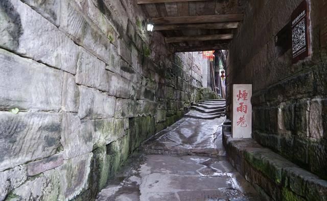 重庆这座明清古镇，藏着最美小巷、最美古桥和200年古城墙