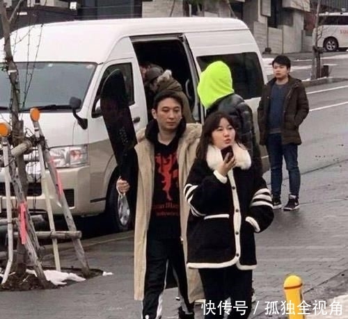 『正脸』王思聪新女友正脸照清纯甜美,经历风波后,连女友也换了新风格