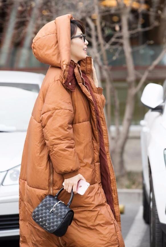 女人不要乱外套，身材再好的女星都穿成了土包子，连杨幂都不例外