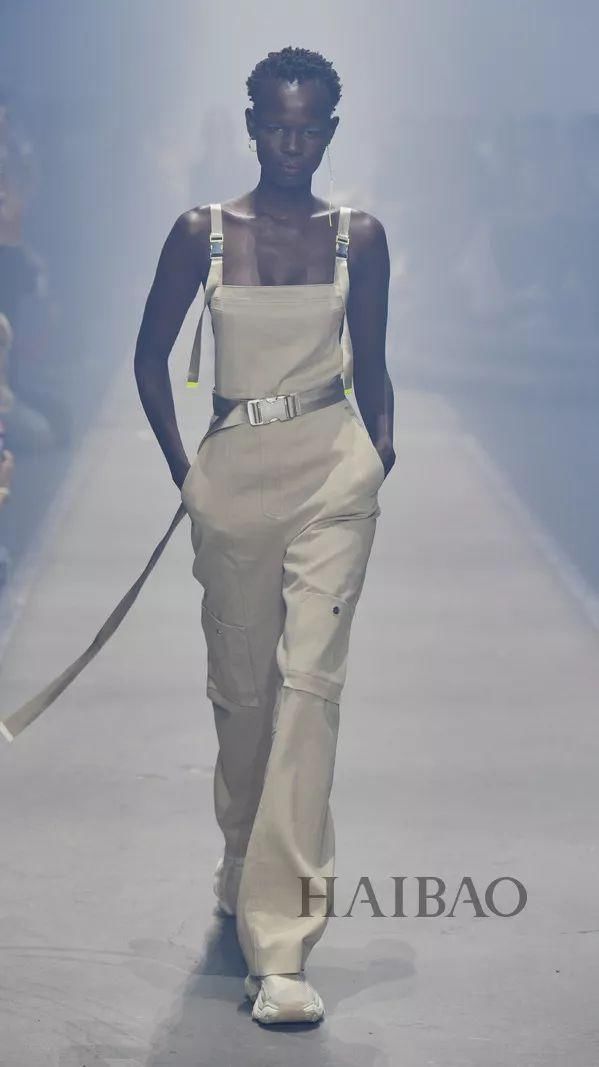 养眼| 潮流遇见个性，HUGO教你怎么把街头风穿成真的流行!