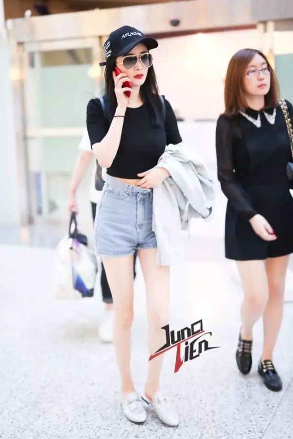 泫雅的浴缸照撩哭我!瘦还有胸真的太过分啦……只有我们瘦身先瘦