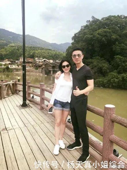 小s为老公庆生甜蜜拥吻!打破快离婚传言!网友:澄清还是演戏?!