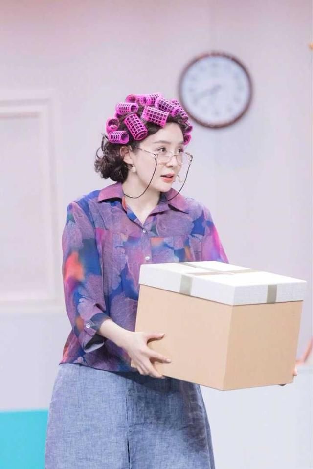 “包租婆”简直就是为袁姗姗量身定制的，网友：土到没朋友！