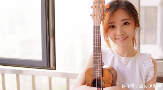 冯提莫的迷人身材照，图二清纯动人，图六美的让我挪不开眼