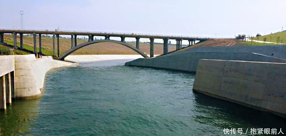  内陆@中国有条河,全长1432公里却不准通航,被誉内陆太平洋、流动