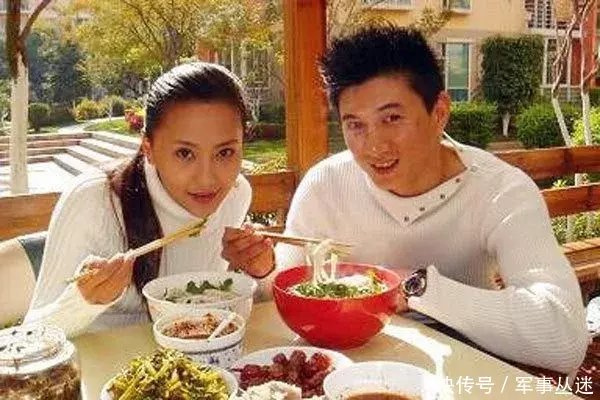 离婚之后,想复合的是女的多还是男的多?之前都