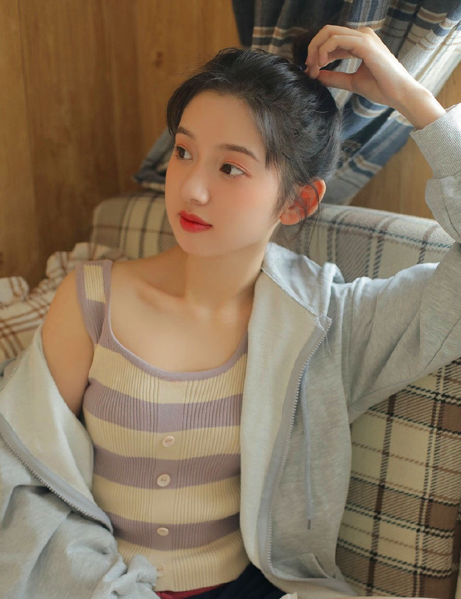 『白皙』少女风美少女战士白皙迷人写真,锁屏图片,手机壁纸
