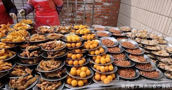  上演@农村“冷酒席”正在上演，以前人不到，现在礼也不到了