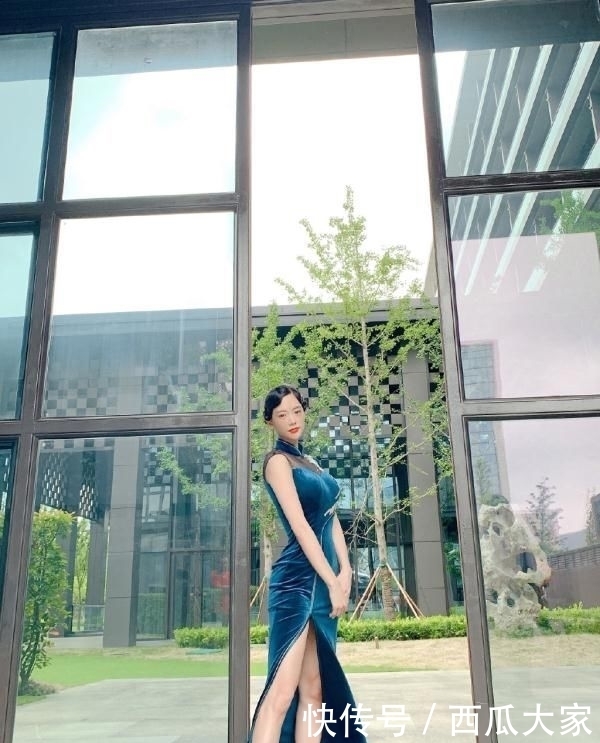 美女■“亚洲第一美女”克拉拉,穿旗袍优雅又妩媚,依旧遮不住的性感!