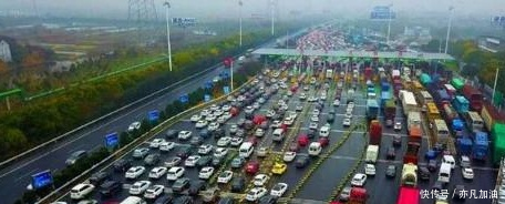  高速@中国首条不限速的高速公路，全长160公里，新技术让14亿国