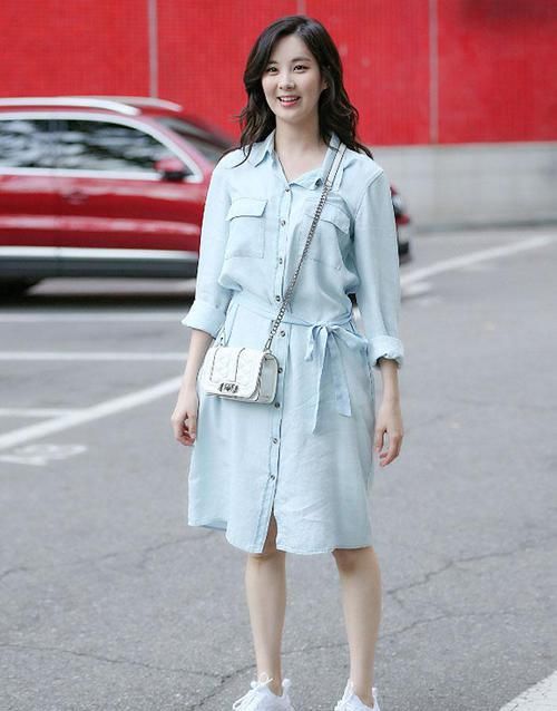  [穿出]女人过了35，穿裙子要懂“4可4不可”，不然再贵都穿出“廉价感”