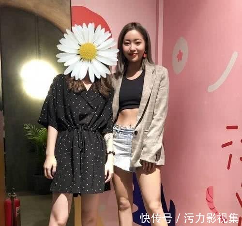 街拍才刚说完王菊瘦了街拍照就打脸了!网友这大腿怎样这么粗