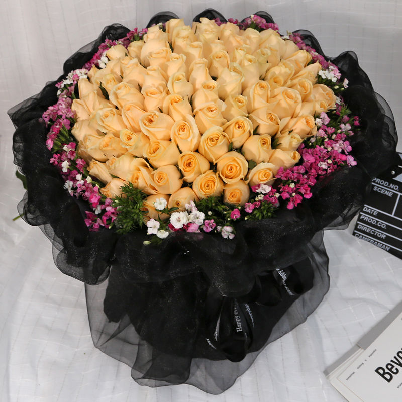 女人最想收到的8样礼物，悄悄地告诉你，男人们还不知道么