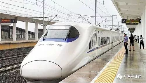 好消息!明年坐高铁可直接刷证进站,不用担心取