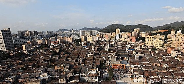 深圳唯一保存完好的古村落，距今700年，网友终究会消失