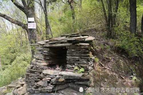 陕西安康的道教圣山，群峰叠障，因鬼谷子而出名，万壑竟秀似仙境