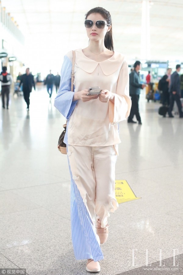 为什么我穿是睡衣 她穿是睡衣风？