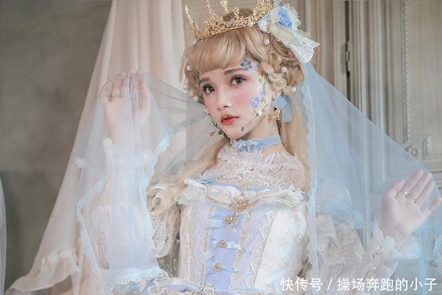  「饰品」洛丽塔配饰也有讲究，蝴蝶结很甜美，Kc更百搭，你最爱哪一种