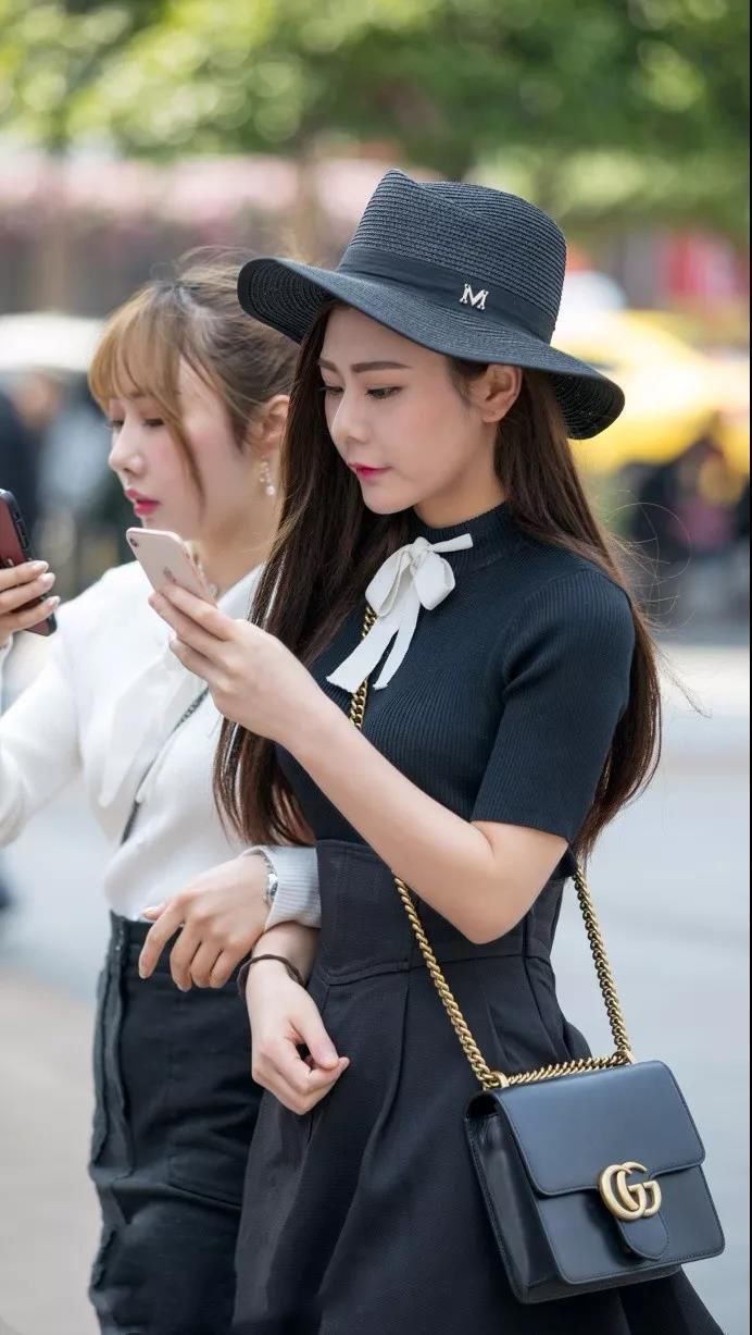 街拍：街上数不尽的的性感美女