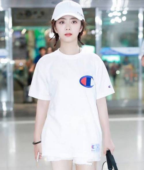 谭松韵又出新技能？只是换了个发型堪比整容，看到后网友纷纷点赞