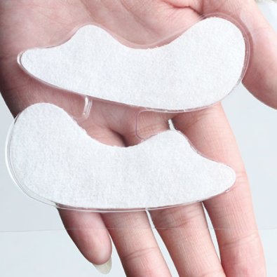 每天敷面膜却没效果?70后女人平时多用这些，看上去比同龄人嫩