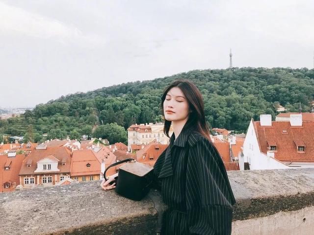 何穗好爱哑光唇，滋润没唇纹又质感爆棚！