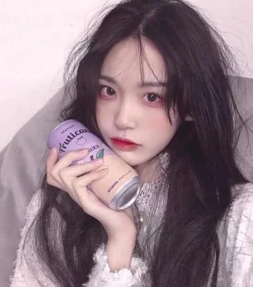  『女生』素颜更好看的女生一般都有这几个特征，有两个都算，看你是吗