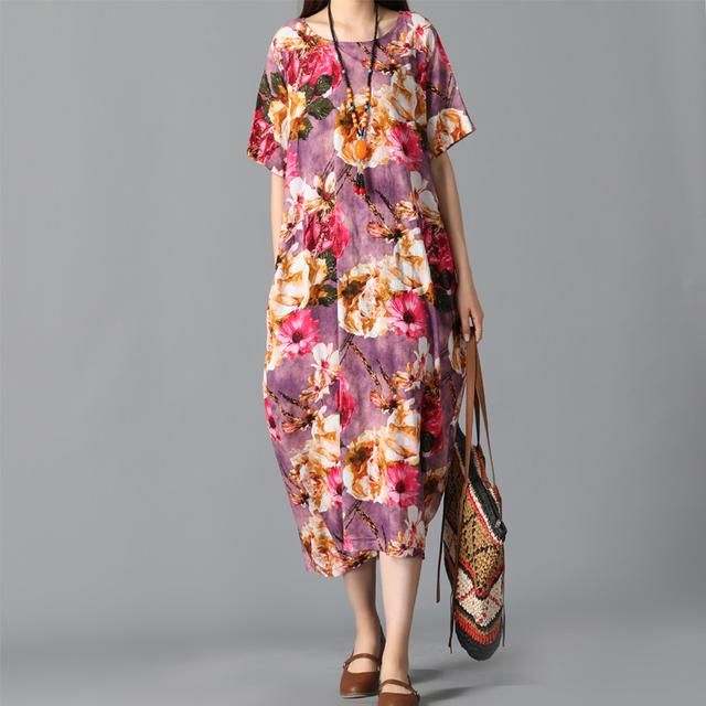 45岁妈妈穿着棉麻裙，减龄超美嫩，洋气时尚美得路上一眼三回头