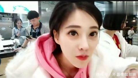 冯提莫如今在哪里直播