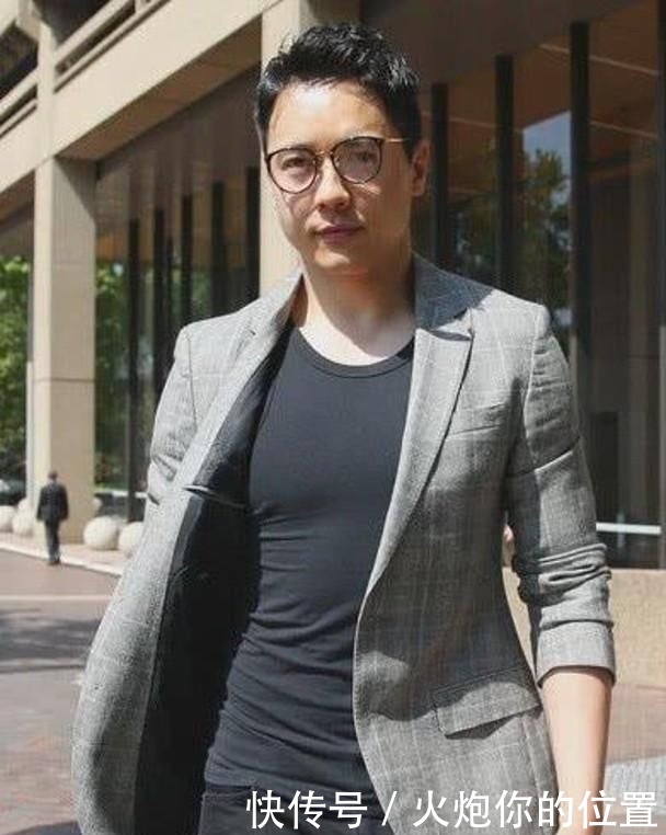 #小酒窝#董璇宣传新片心情好,绝口不提高云翔,4岁女儿已两年没见爸爸了