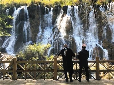 震后两年,九寨沟“补妆归来”