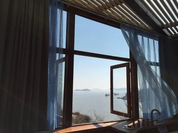 别再说大理鼓浪屿了，浙江又发现一绝世小城，美到词穷，庆幸没火