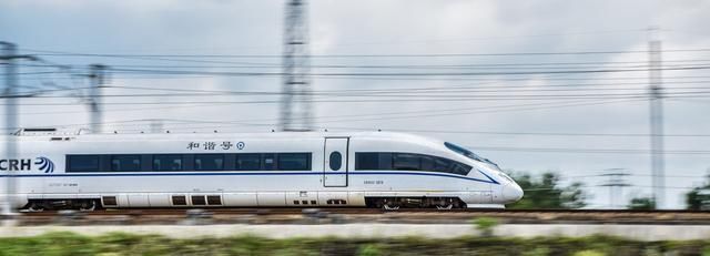 2019年武汉坐高铁2小时到十堰