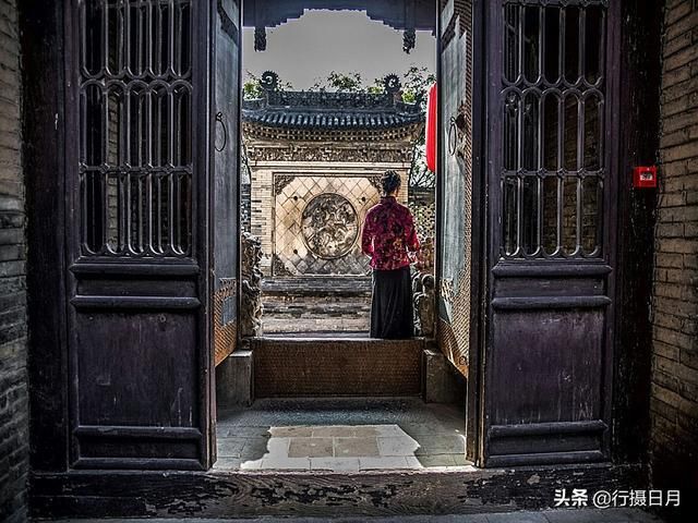 如果说五岳归来不看山，五台归来不看庙，那么从这里归来不看院