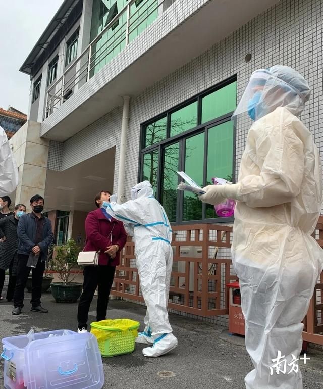  「健康管理」武汉抵穗人员：“为了社区安全，再做一次检测很有必要”