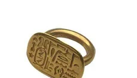 这件|戒指在古代并不代表婚姻,女子戴戒指就是为了逃避这件害羞的事情