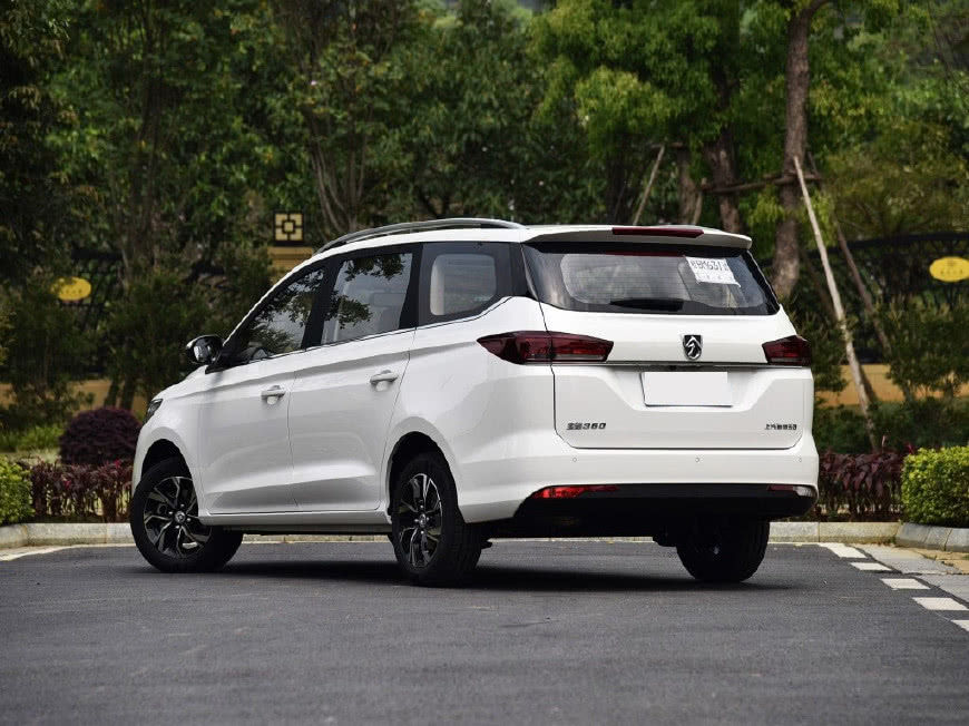 单双号限行就难受了,广州的开四停四就要来了