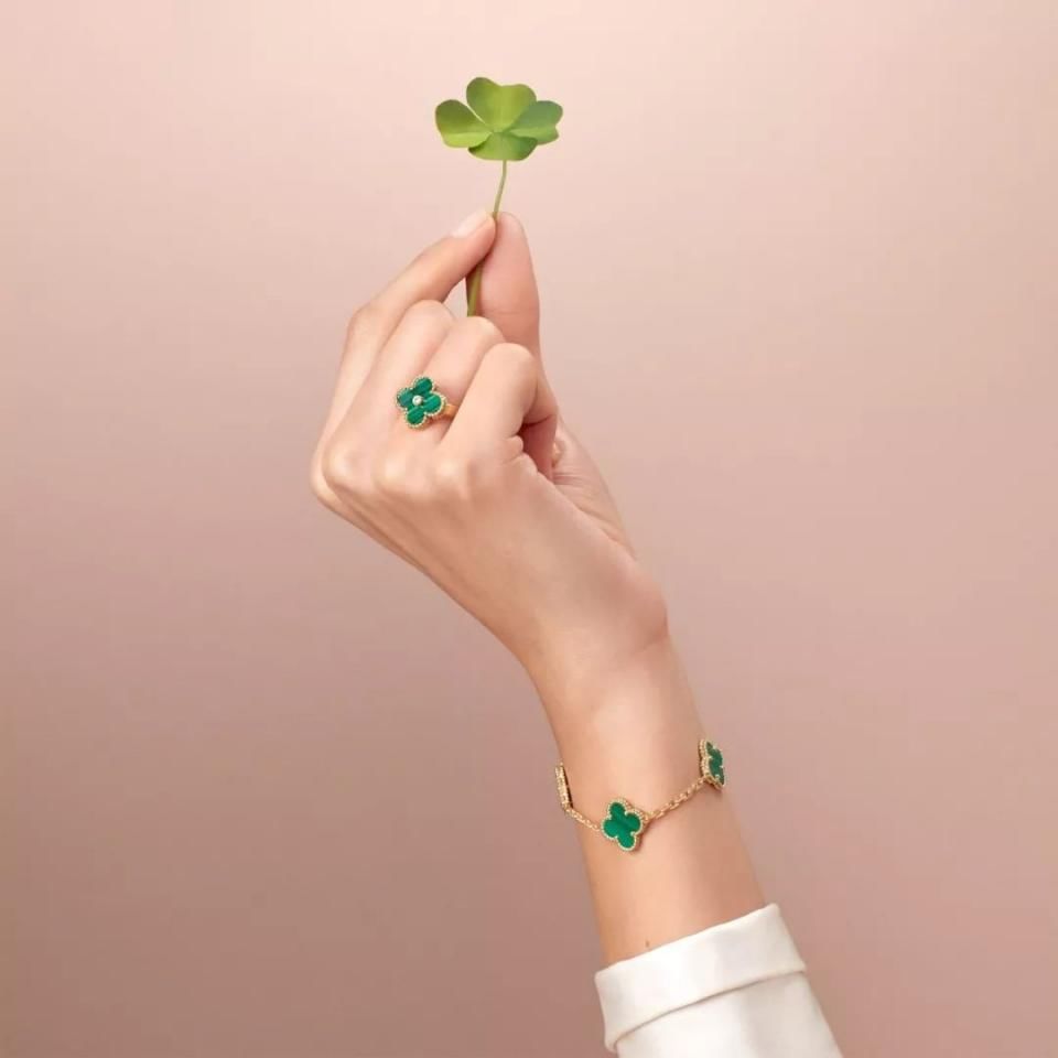 惊讶| 外国皇室不流行宫斗,王妃们比的是这些细节谁更时尚!