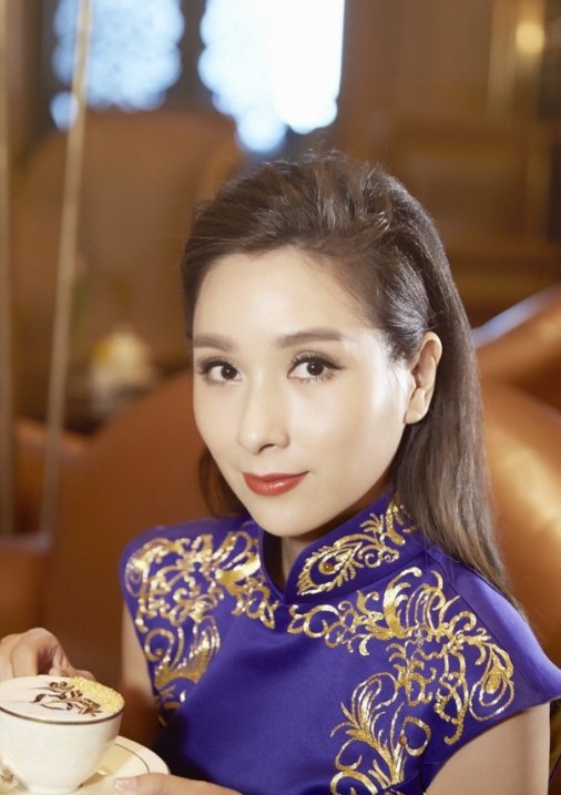 杨恭如旗袍大片，完美的展示了东方女性的高贵优雅的气质