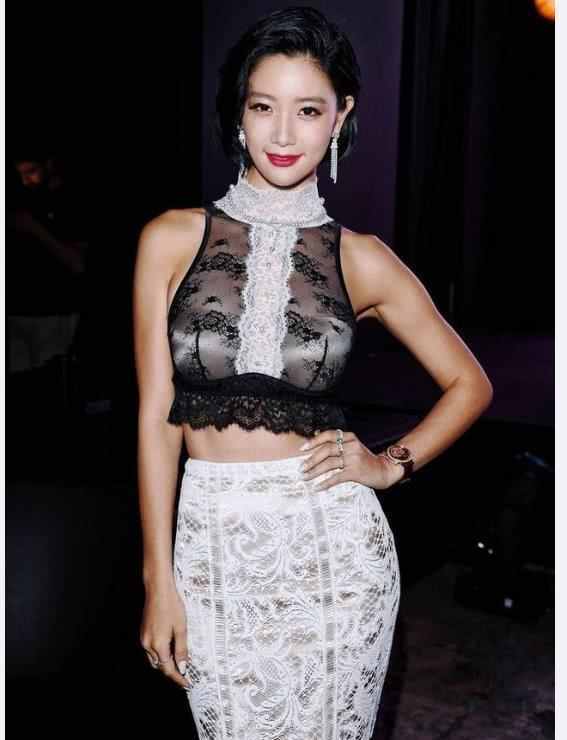 李成敏第一美, 这身材, 多一点则肥, 少一点则瘦