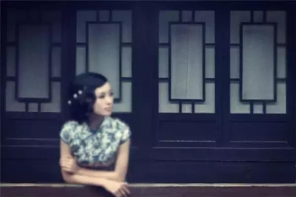 青花旗袍，极致的中国诱惑