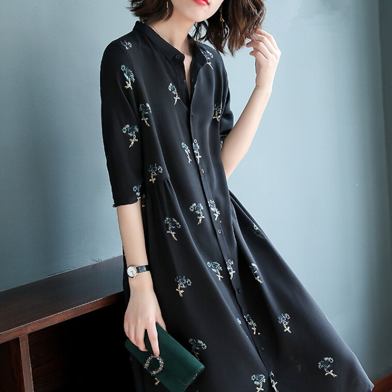 刚发工资，老婆就买5件印花裙，虽小贵，确很美，洋溢高贵女人味