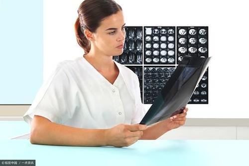 肝癌会有四个信号，超过两个以上，提示恶性肿瘤已经是进展期！