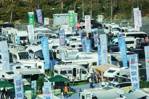  【房车】公路拖挂房车年底大聚会，并将于1月2日在沪召开公路拖