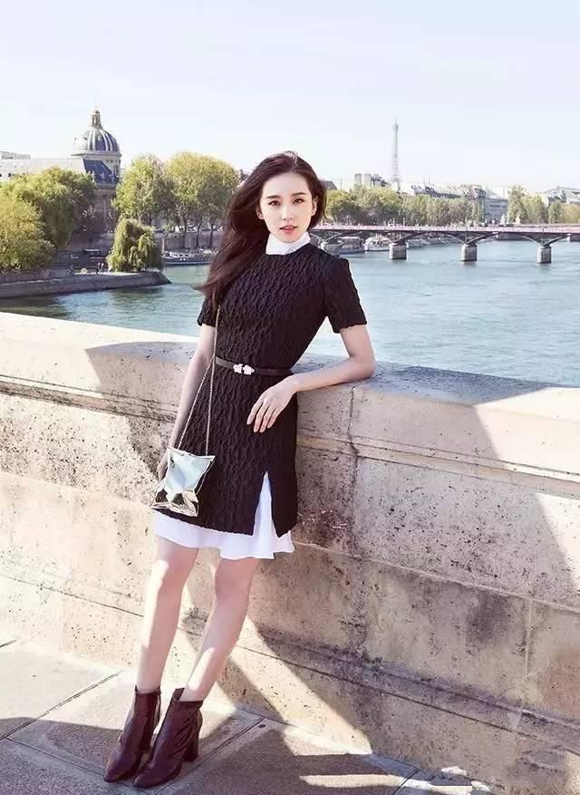 刘诗诗巴黎大片来袭!一看就是好人家姑娘的打扮!