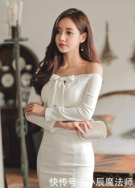  有型：女神必备：修身有型的紧身裙美女，打造出曼妙身材！
